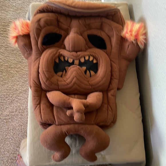 Plush TIKI backpack like new condition! - Picture 2 of 11